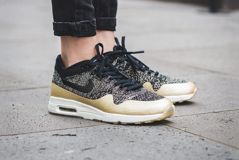 air max thea flyknit metallic