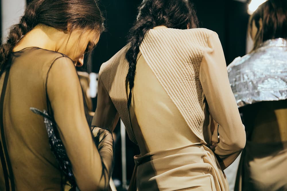 OFF-WHITE 2017 Fall Winter Backstage Virgil Abloh Hailey Baldwin