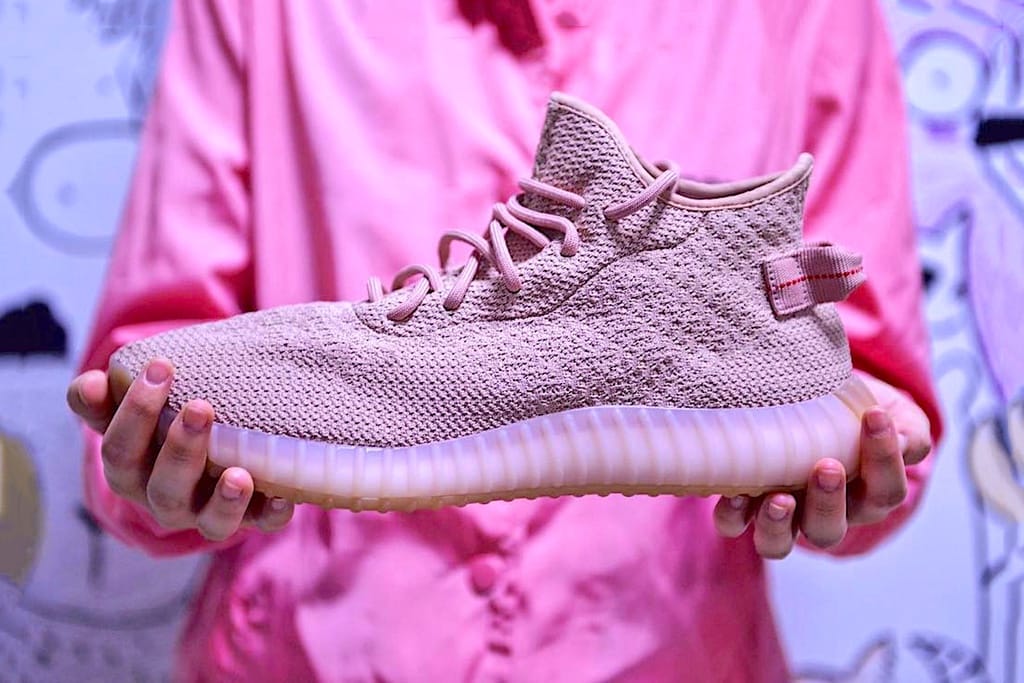 yeezy coral pink