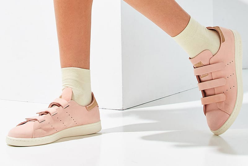 stan smith peach pink