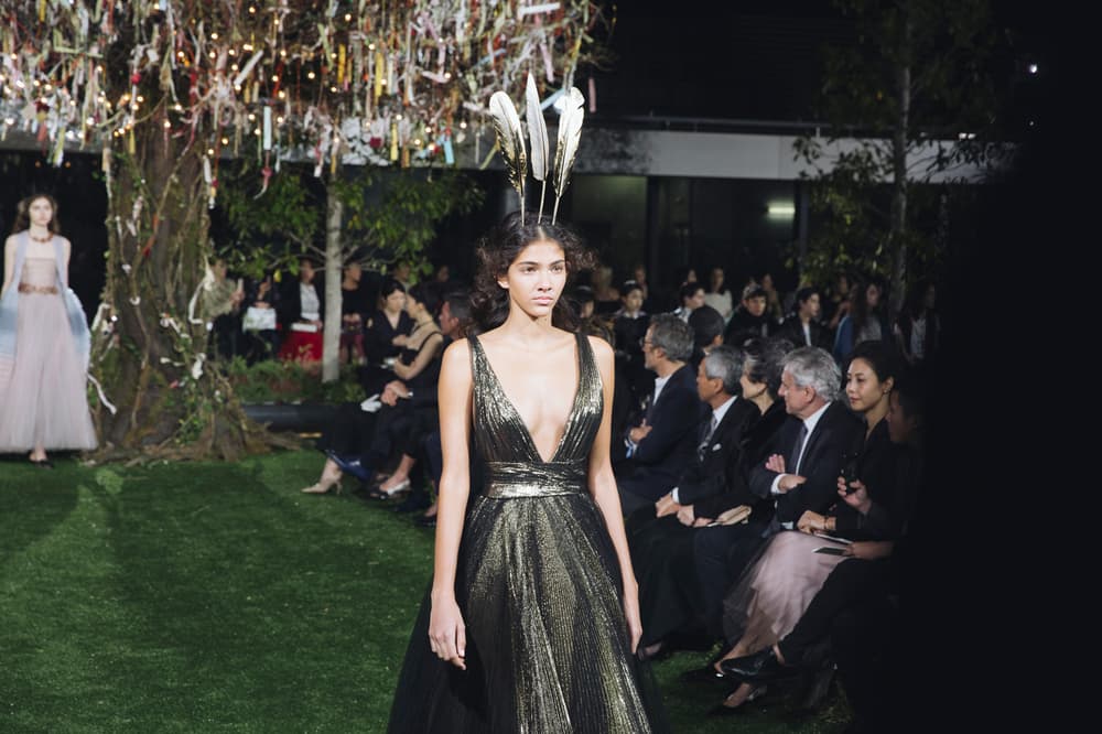 Dior 2017 Spring Summer Couture Tokyo Ginza Backstage Show