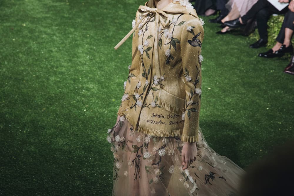 Dior 2017 Spring Summer Couture Tokyo Ginza Backstage Show