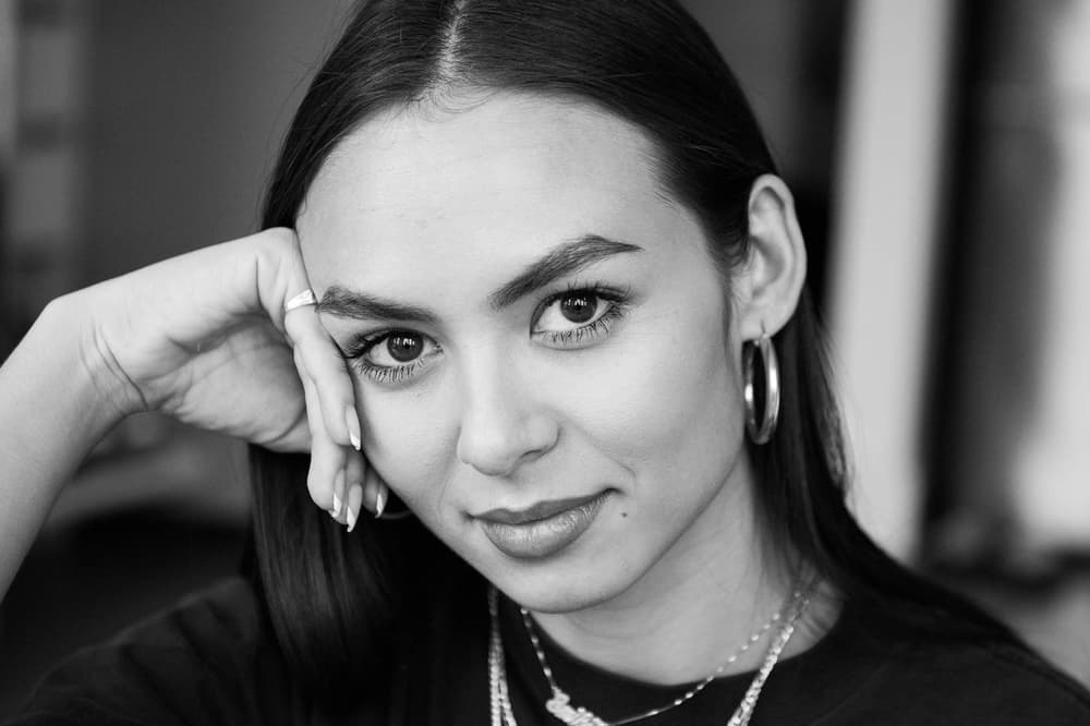 Emily Oberg Sneakers Closet Coveteur
