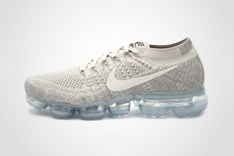 air vapormax pale grey