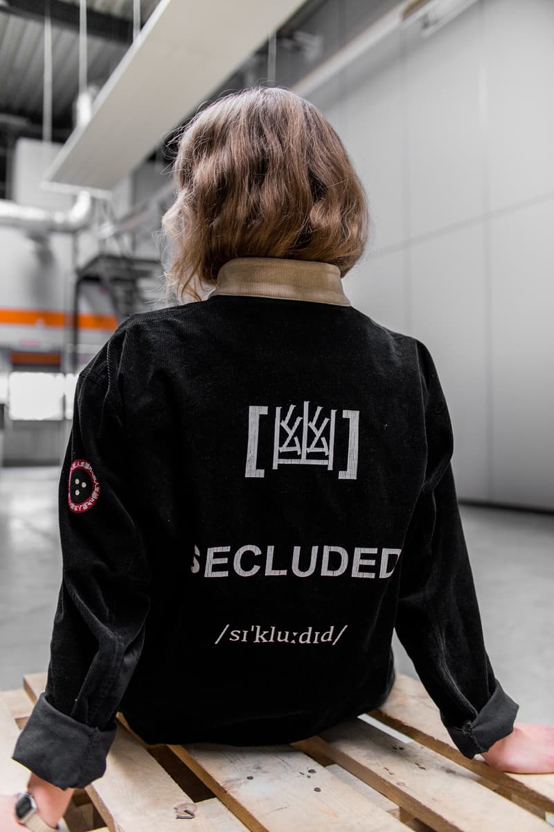 Secluded Clothing Seal Scroll Collection