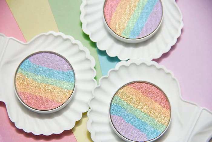 chaos makeup kaleidoscope rainbow highlighter