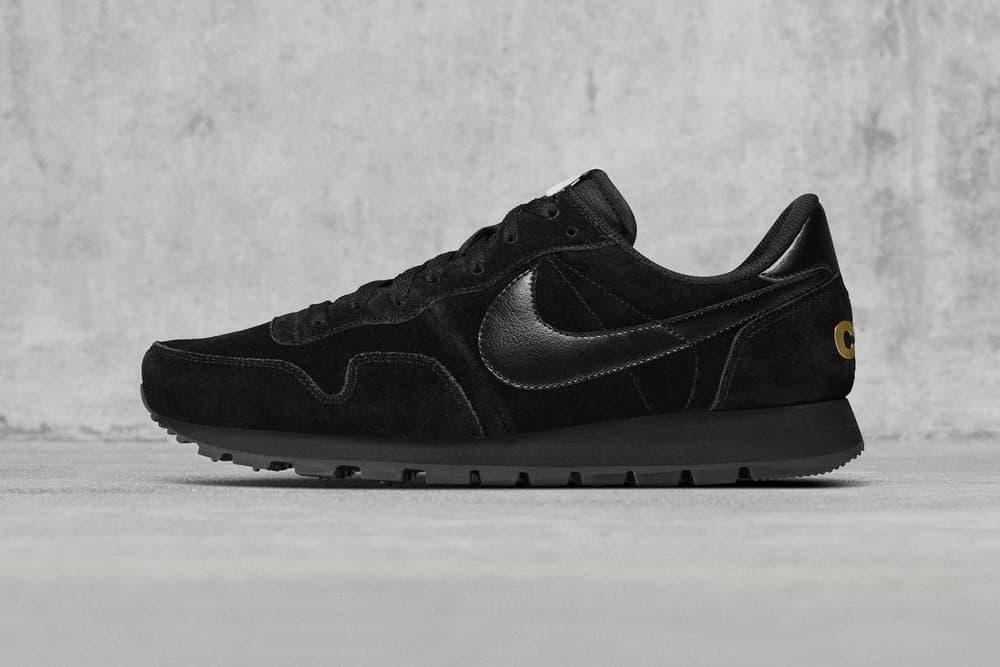 COMME des GARCONS Nike Air Pegasus '83 Metropolitan Museum of Art