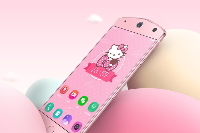 Sailor Moon Hello Kitty Cell Phone Meitu