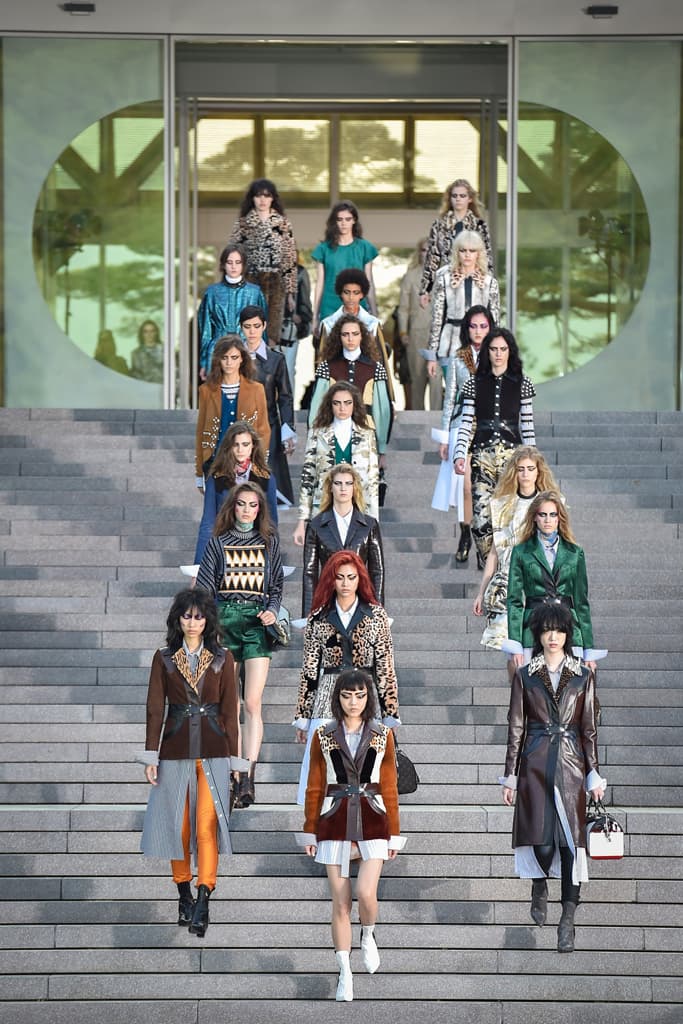 Louis Vuitton 2018 Cruise Runway Show Kyoto Collection