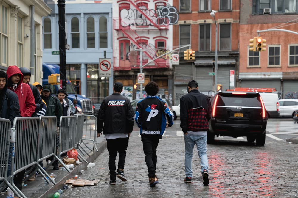 Palace NYC Store Streetsnaps