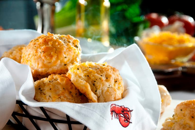 Red Lobster Cheddar Bay Biscuits