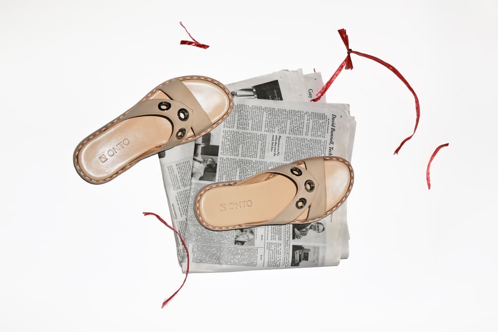 Onto Mountain Sandal Black