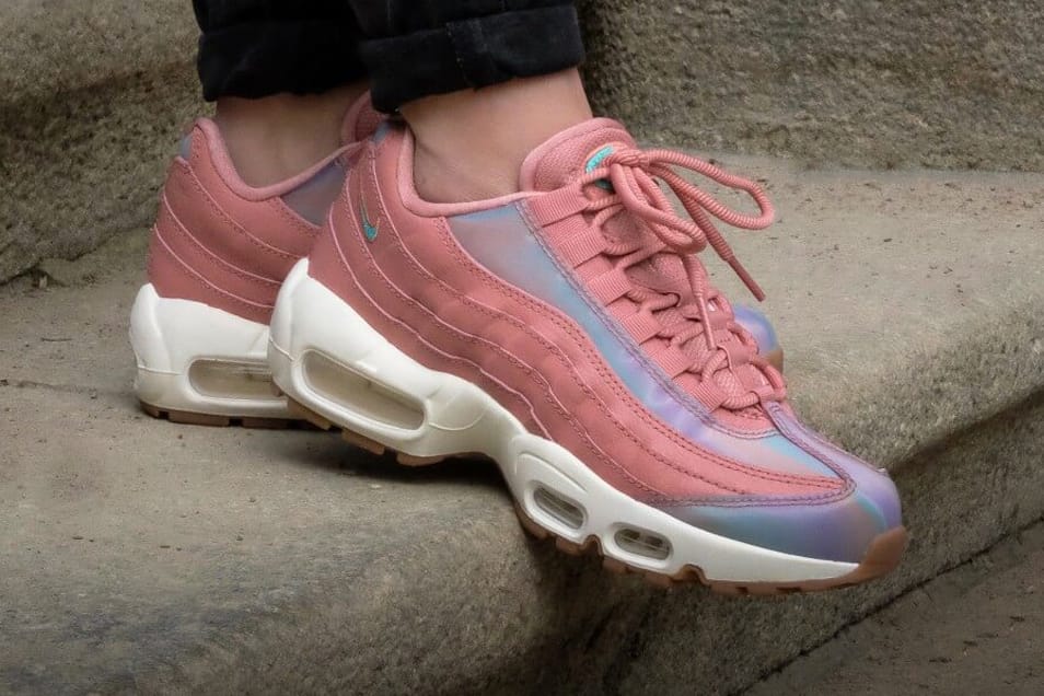 Air Max 95 in Red Stardust | HYPEBAE