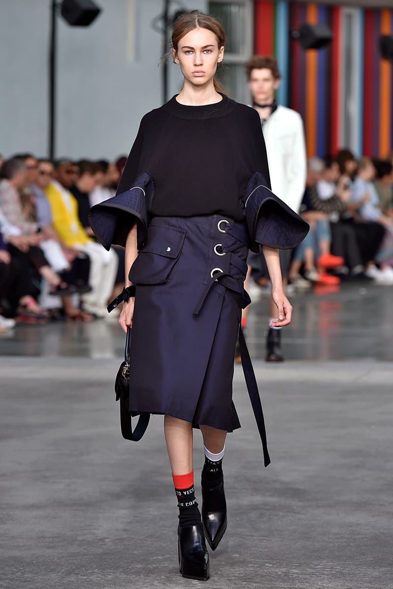 sacai chitose abe 2018 pre spring collection runway paris fashion week mens