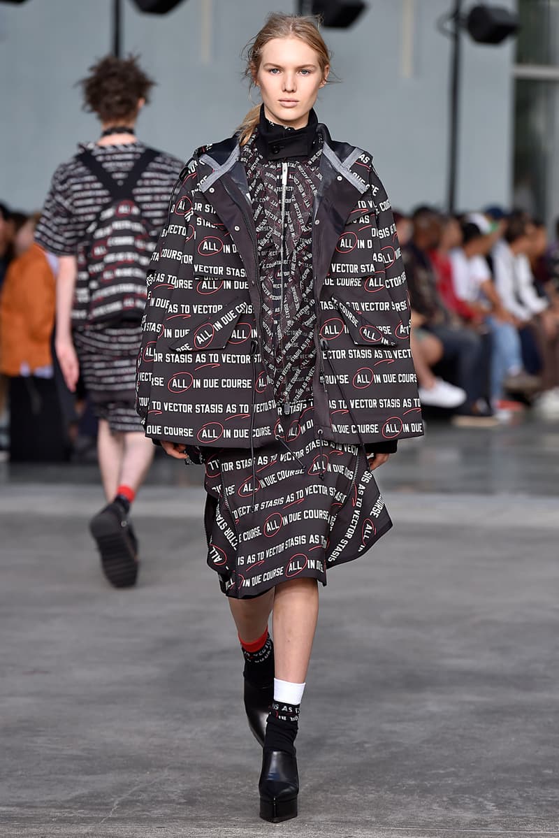sacai chitose abe 2018 pre spring collection runway paris fashion week mens