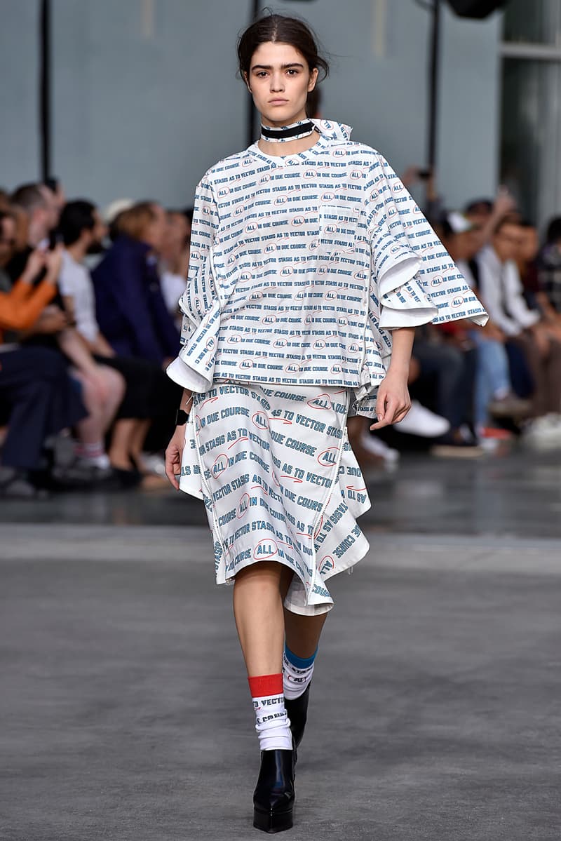 sacai chitose abe 2018 pre spring collection runway paris fashion week mens