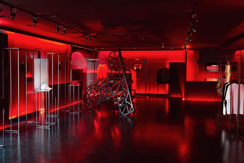 supreme pop up store
