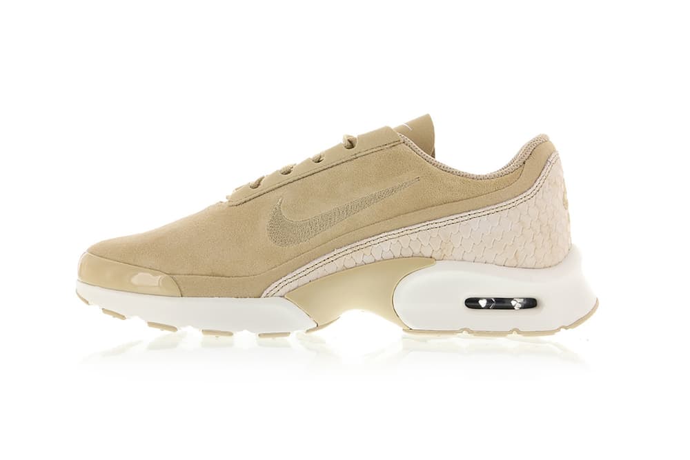 Nike Air Max Jewell Premium Linen