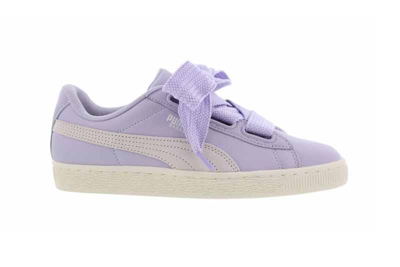 pastel purple pumas