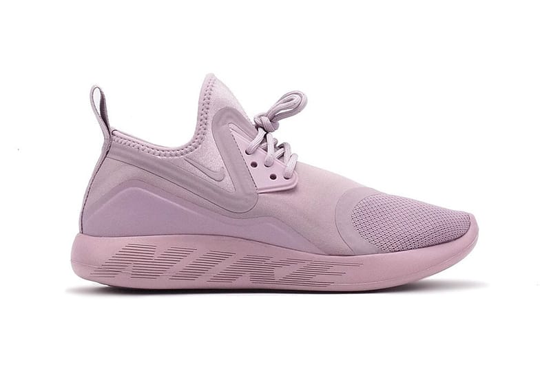 women's nike lunarcharge essential