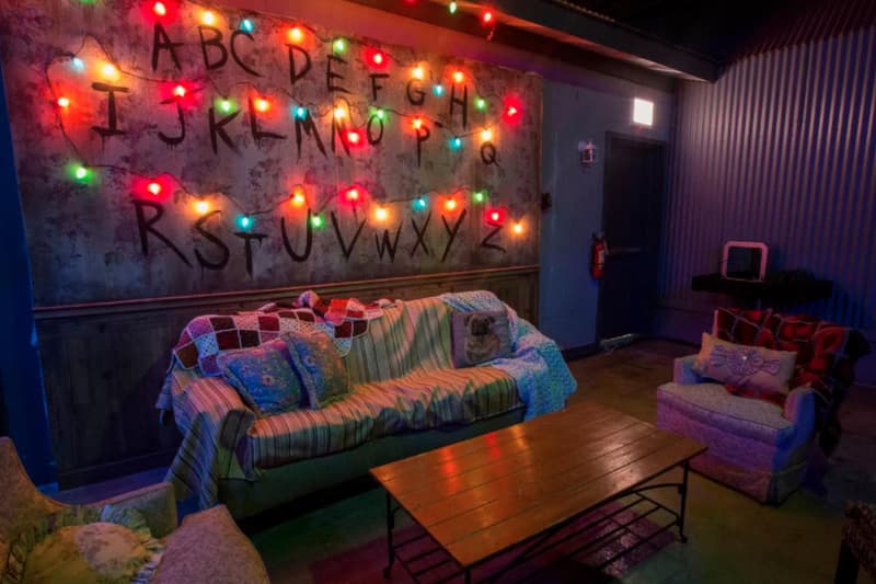 stranger things popup bar netflix chicago milly bobby brown