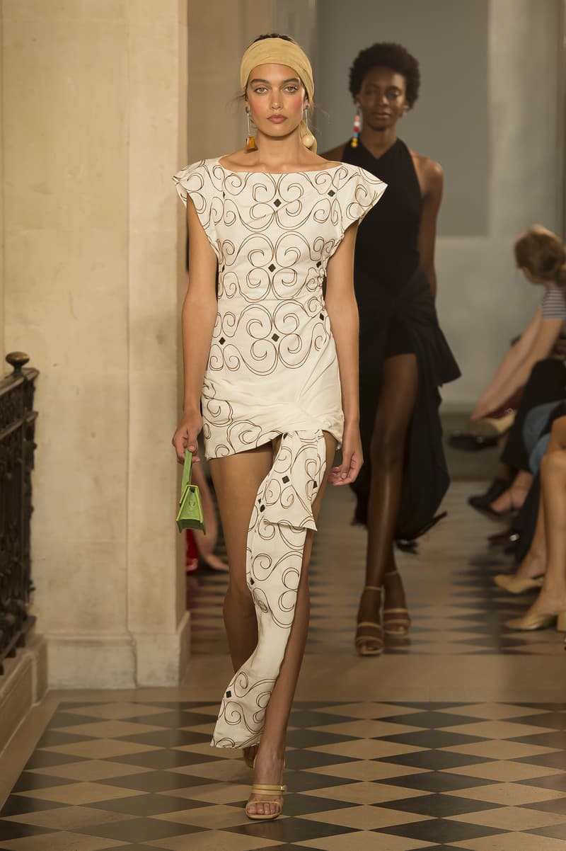 Jacquemus Spring Summer 2018 Show Collection Paris Fashion Week Runway Earthy Tones Accessories Hats Earrings Bags