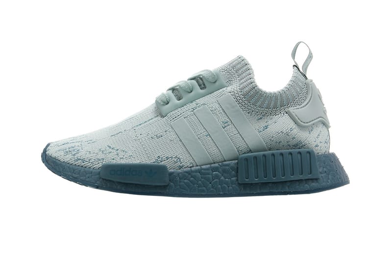 women's nmd r1 tactile green