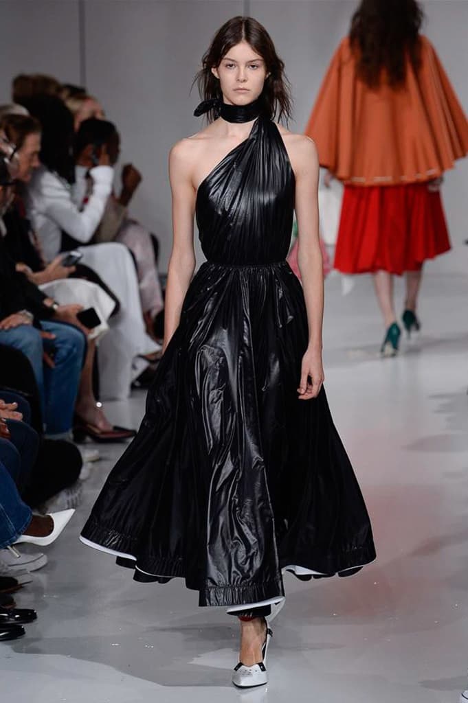 Raf Simons Calvin Klein 2018 Spring Summer Fashion Show NYFW New York Fashion Week Colorblocking Silk Leather