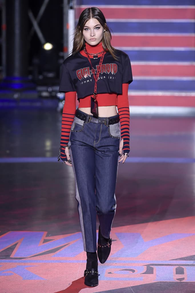 Gigi Hadid Tommy Hilfiger Fall Winter 2017 Runway Show Third Collaboration Jourdan Dunn Rock Circus Red Blue Black London Fashion Week LFW