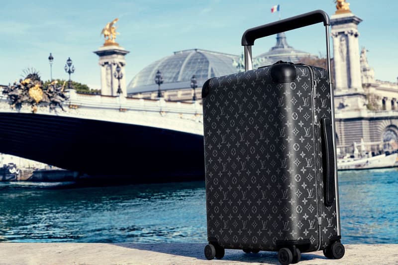 Louis Vuitton Rolling Luggage Travel LV Horizon Marc Newson Suitcase Monogram Print