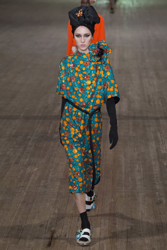 Marc Jacobs 2018 Spring Summer SS18 Collection NYFW New York Fashion Week MJ Kaia Gerber Kendall Jenner Gigi Hadid Bella Hadid Slick Woods Adwoa Aboah Taylor Hill Show
