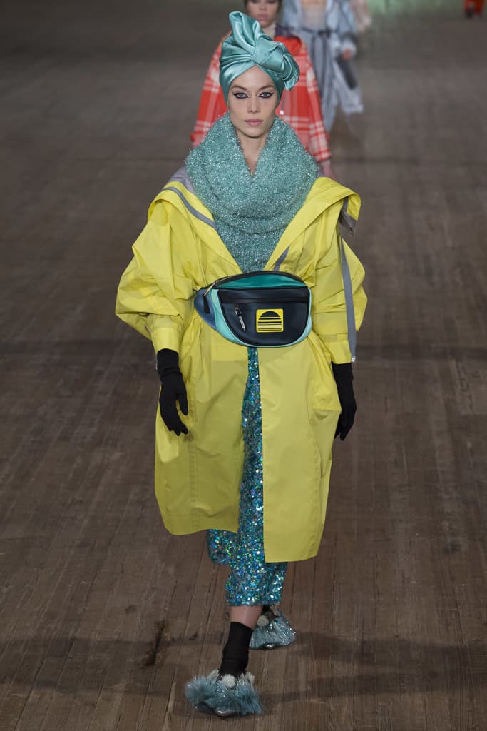 Marc Jacobs 2018 Spring Summer SS18 Collection NYFW New York Fashion Week MJ Kaia Gerber Kendall Jenner Gigi Hadid Bella Hadid Slick Woods Adwoa Aboah Taylor Hill Show