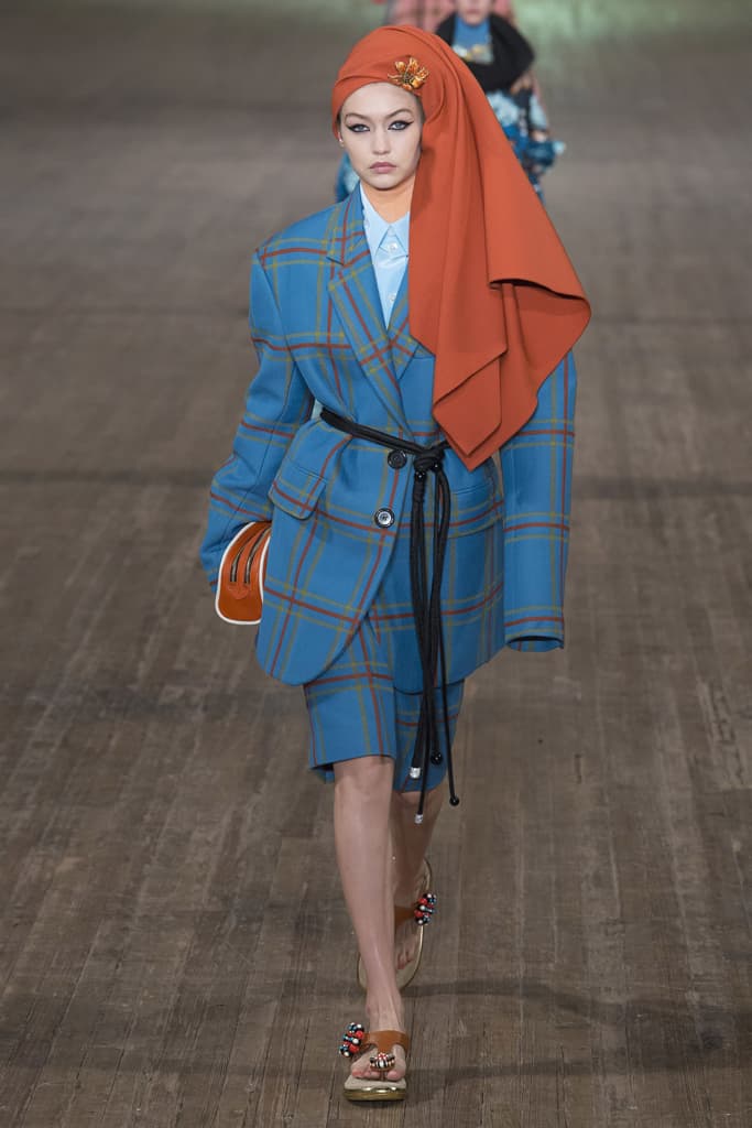 Marc Jacobs 2018 Spring Summer SS18 Collection NYFW New York Fashion Week MJ Kaia Gerber Kendall Jenner Gigi Hadid Bella Hadid Slick Woods Adwoa Aboah Taylor Hill Show