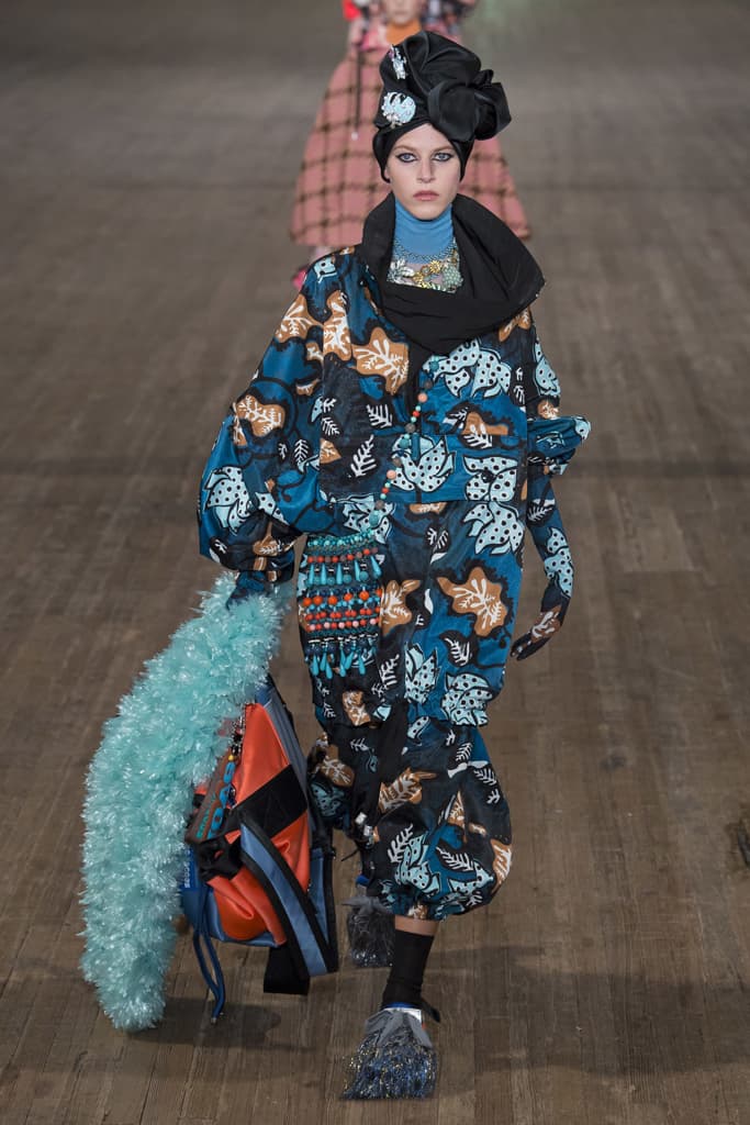 Marc Jacobs 2018 Spring Summer SS18 Collection NYFW New York Fashion Week MJ Kaia Gerber Kendall Jenner Gigi Hadid Bella Hadid Slick Woods Adwoa Aboah Taylor Hill Show