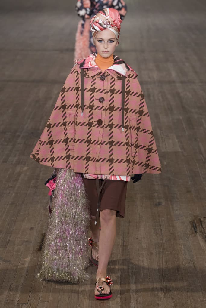 Marc Jacobs 2018 Spring Summer SS18 Collection NYFW New York Fashion Week MJ Kaia Gerber Kendall Jenner Gigi Hadid Bella Hadid Slick Woods Adwoa Aboah Taylor Hill Show
