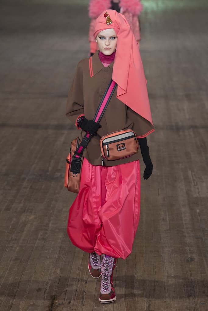 Marc Jacobs 2018 Spring Summer SS18 Collection NYFW New York Fashion Week MJ Kaia Gerber Kendall Jenner Gigi Hadid Bella Hadid Slick Woods Adwoa Aboah Taylor Hill Show