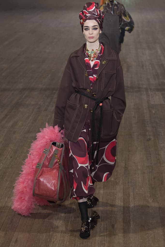 Marc Jacobs 2018 Spring Summer SS18 Collection NYFW New York Fashion Week MJ Kaia Gerber Kendall Jenner Gigi Hadid Bella Hadid Slick Woods Adwoa Aboah Taylor Hill Show