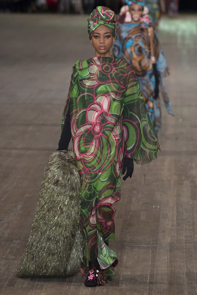 Marc Jacobs 2018 Spring Summer SS18 Collection NYFW New York Fashion Week MJ Kaia Gerber Kendall Jenner Gigi Hadid Bella Hadid Slick Woods Adwoa Aboah Taylor Hill Show