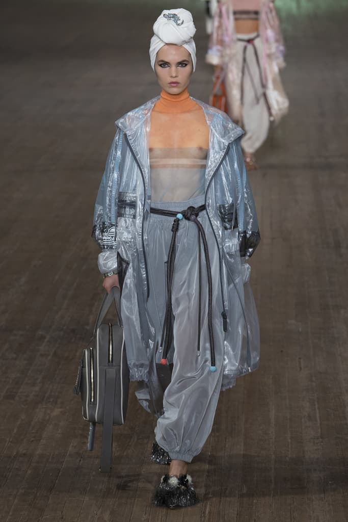 Marc Jacobs 2018 Spring Summer SS18 Collection NYFW New York Fashion Week MJ Kaia Gerber Kendall Jenner Gigi Hadid Bella Hadid Slick Woods Adwoa Aboah Taylor Hill Show