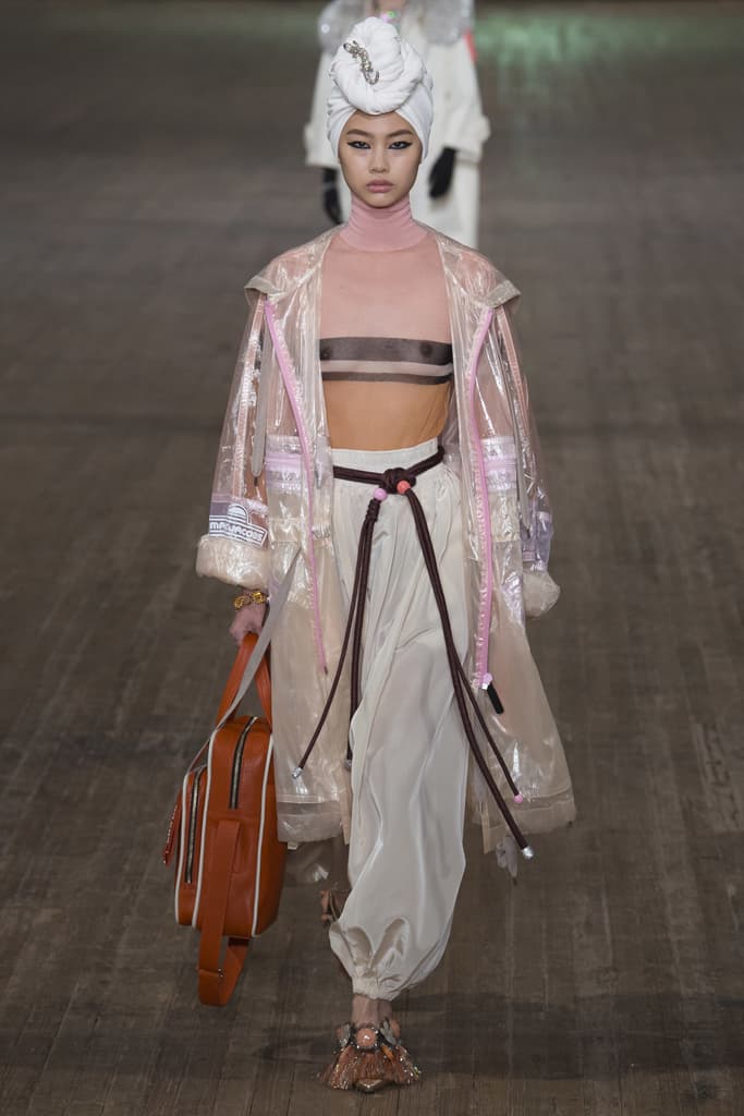 Marc Jacobs 2018 Spring Summer SS18 Collection NYFW New York Fashion Week MJ Kaia Gerber Kendall Jenner Gigi Hadid Bella Hadid Slick Woods Adwoa Aboah Taylor Hill Show