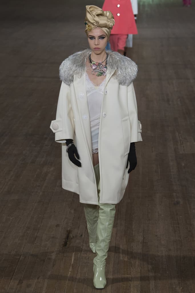 Marc Jacobs 2018 Spring Summer SS18 Collection NYFW New York Fashion Week MJ Kaia Gerber Kendall Jenner Gigi Hadid Bella Hadid Slick Woods Adwoa Aboah Taylor Hill Show