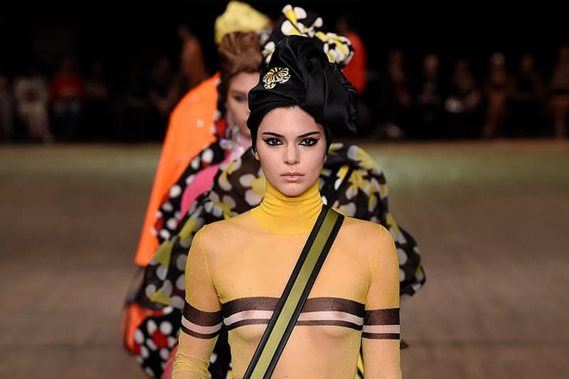 Marc Jacobs 2018 Spring Summer Show Head Wraps