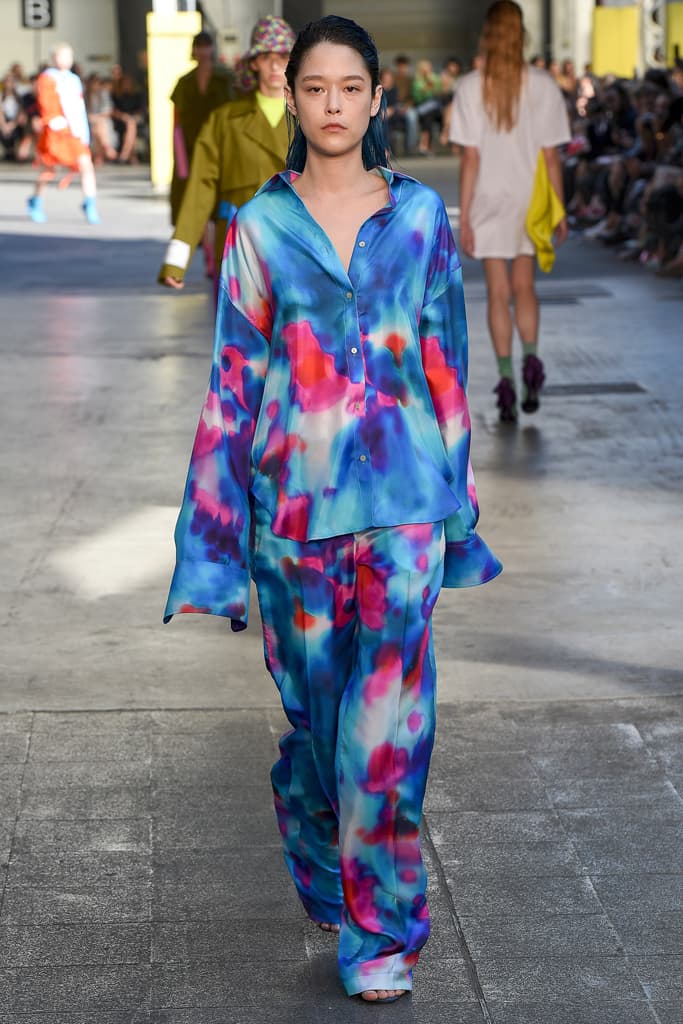 MGSM Spring Summer 2018 Collection Milan Fashion Week Color Hue Saturation Collection Clothes Massimo Giorgetti
