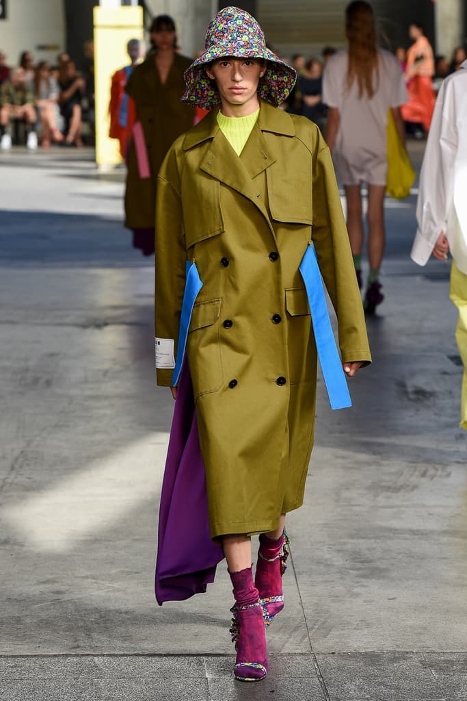 MGSM Spring Summer 2018 Collection Milan Fashion Week Color Hue Saturation Collection Clothes Massimo Giorgetti