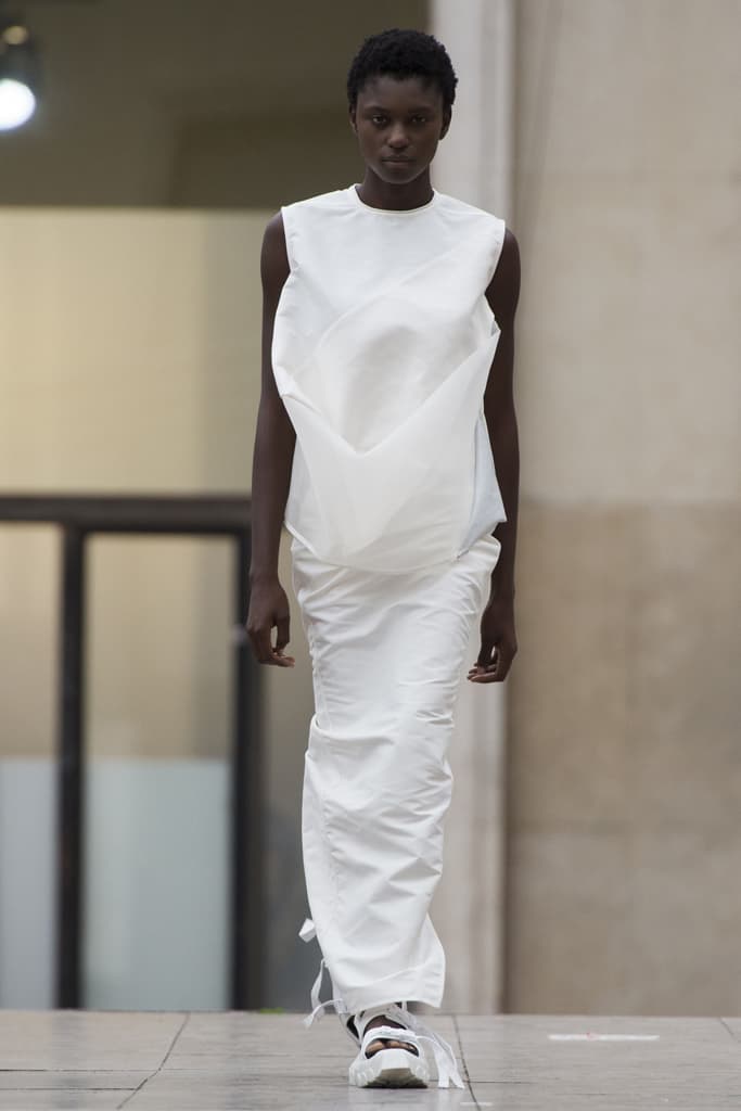 Rick Owens Spring Summer 2018 Show Paris Fashion Week Palais De Tokyo Runway Show Social Commentary Environmental Social Color Palette