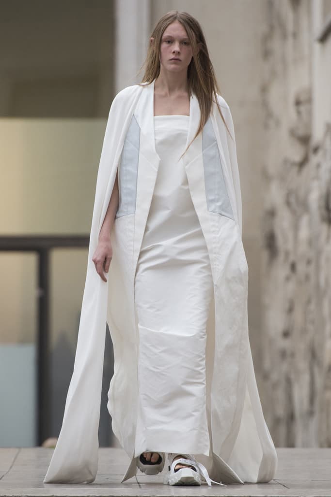 Rick Owens Spring Summer 2018 Show Paris Fashion Week Palais De Tokyo Runway Show Social Commentary Environmental Social Color Palette