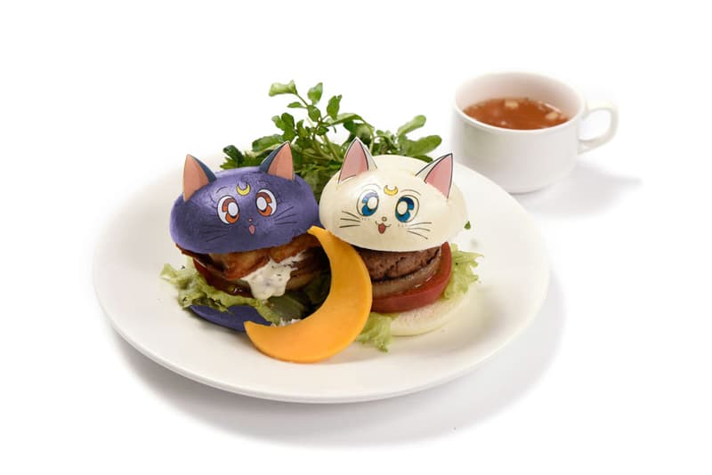 Sailor Moon Cafe Luna and Artemis Burger