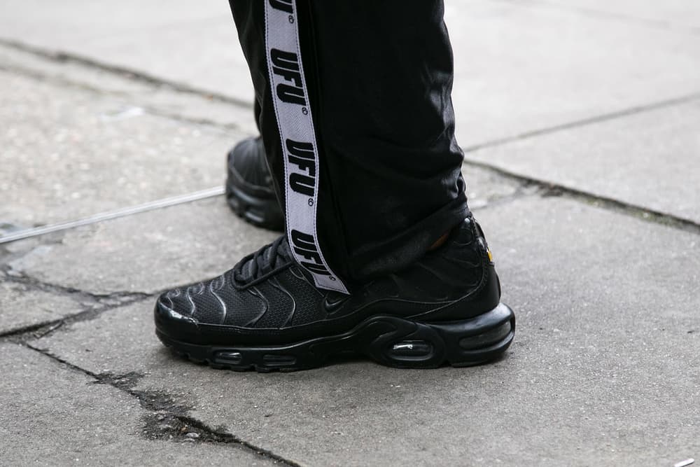 London Fashion Week Street Style streetsnaps off-white gucci moncler nike
