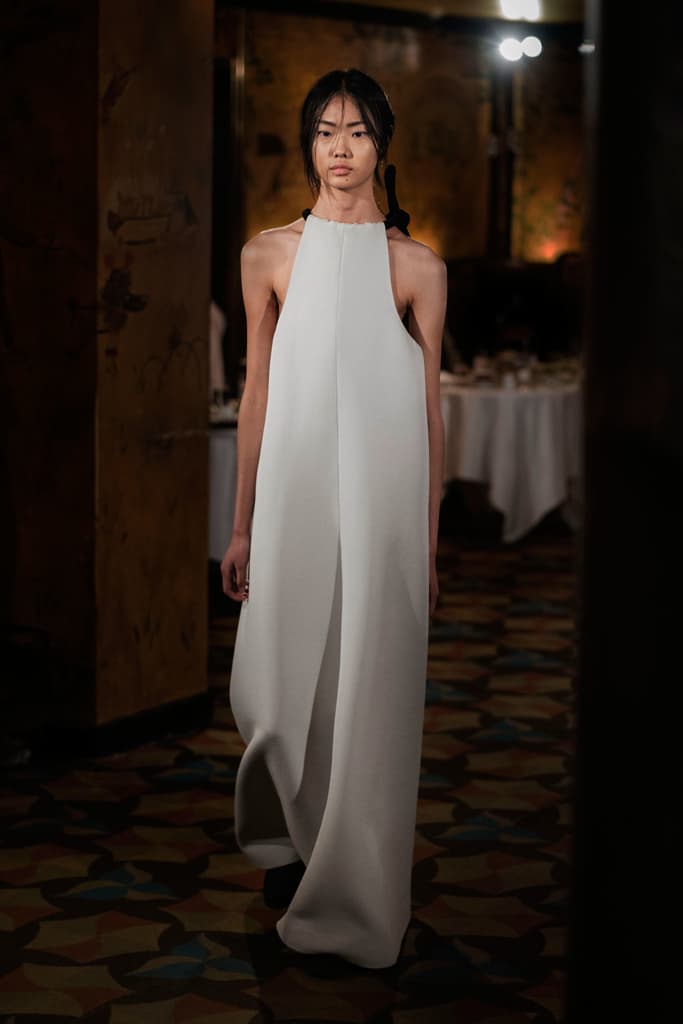 The Row Mary-Kate Ashley Olsen 2018 Spring Summer Collection NYFW New York Fashion Week Show Carlyle Hotel
