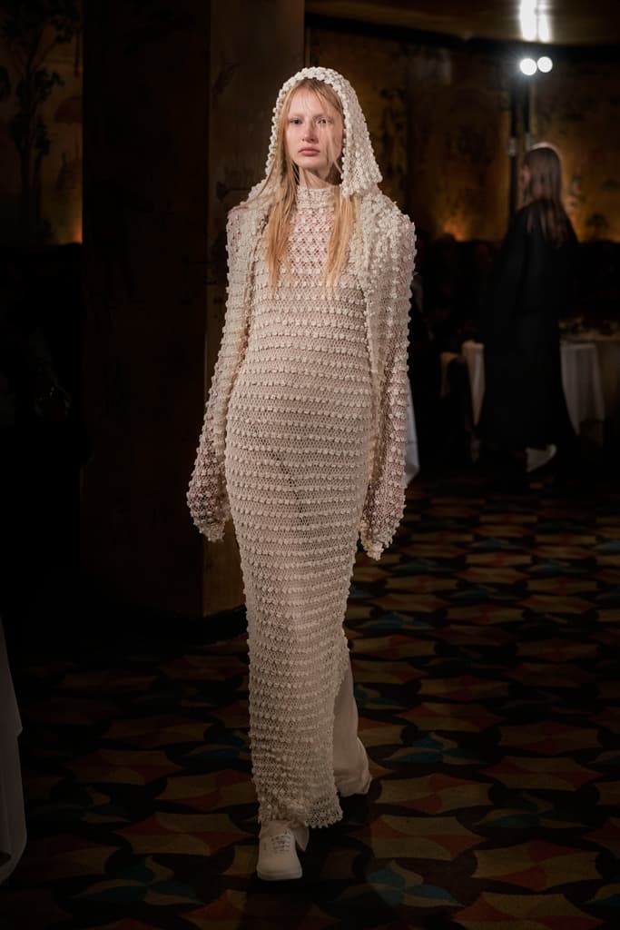 The Row Mary-Kate Ashley Olsen 2018 Spring Summer Collection NYFW New York Fashion Week Show Carlyle Hotel